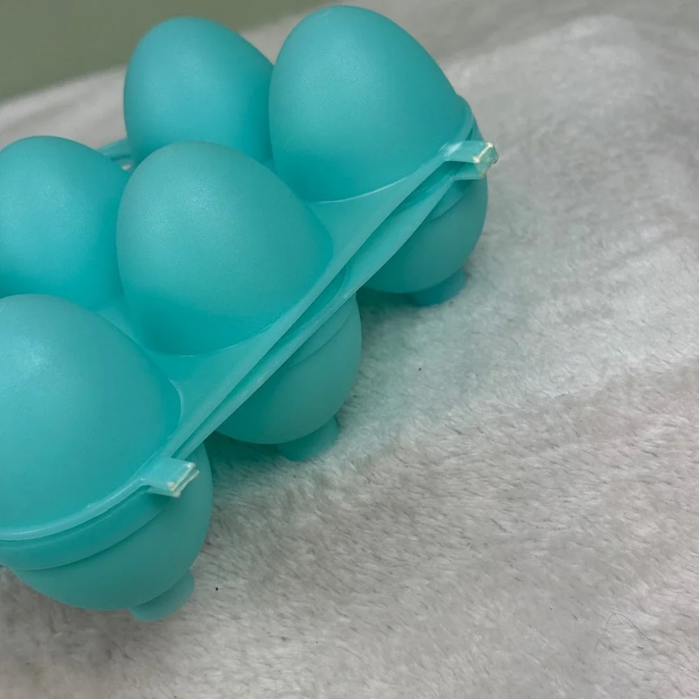 Vintage Jell-O Jiggler Egg Molds Set of 2 Yellow Teal Plastic Easter Kitchenware